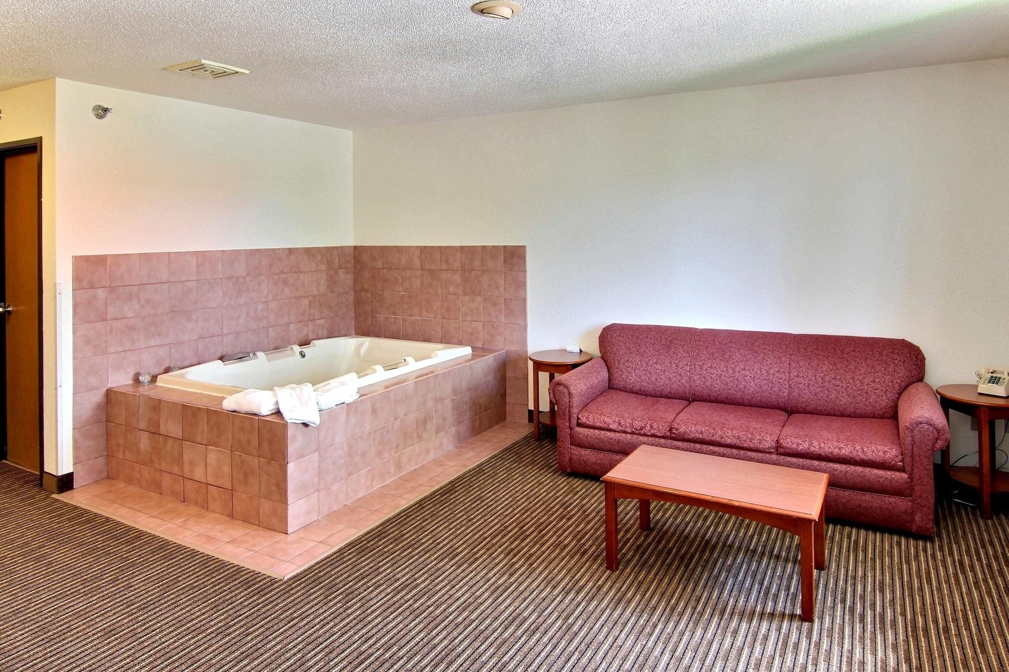 Days Inn & Suites By Wyndham Traverse City Kültér fotó