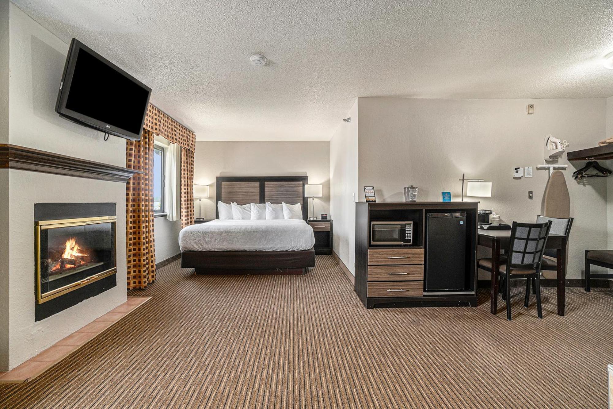 Days Inn & Suites By Wyndham Traverse City Kültér fotó