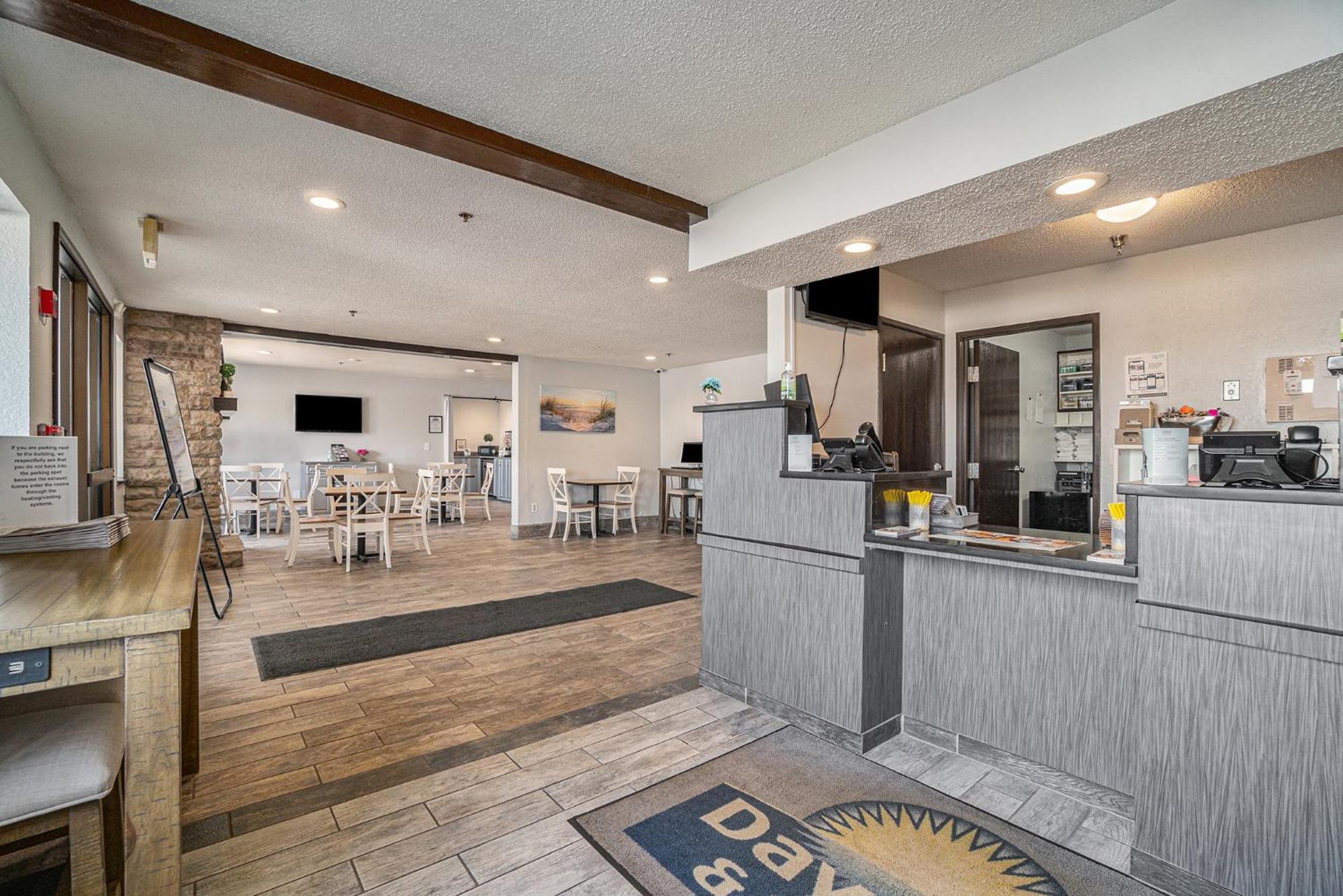 Days Inn & Suites By Wyndham Traverse City Kültér fotó