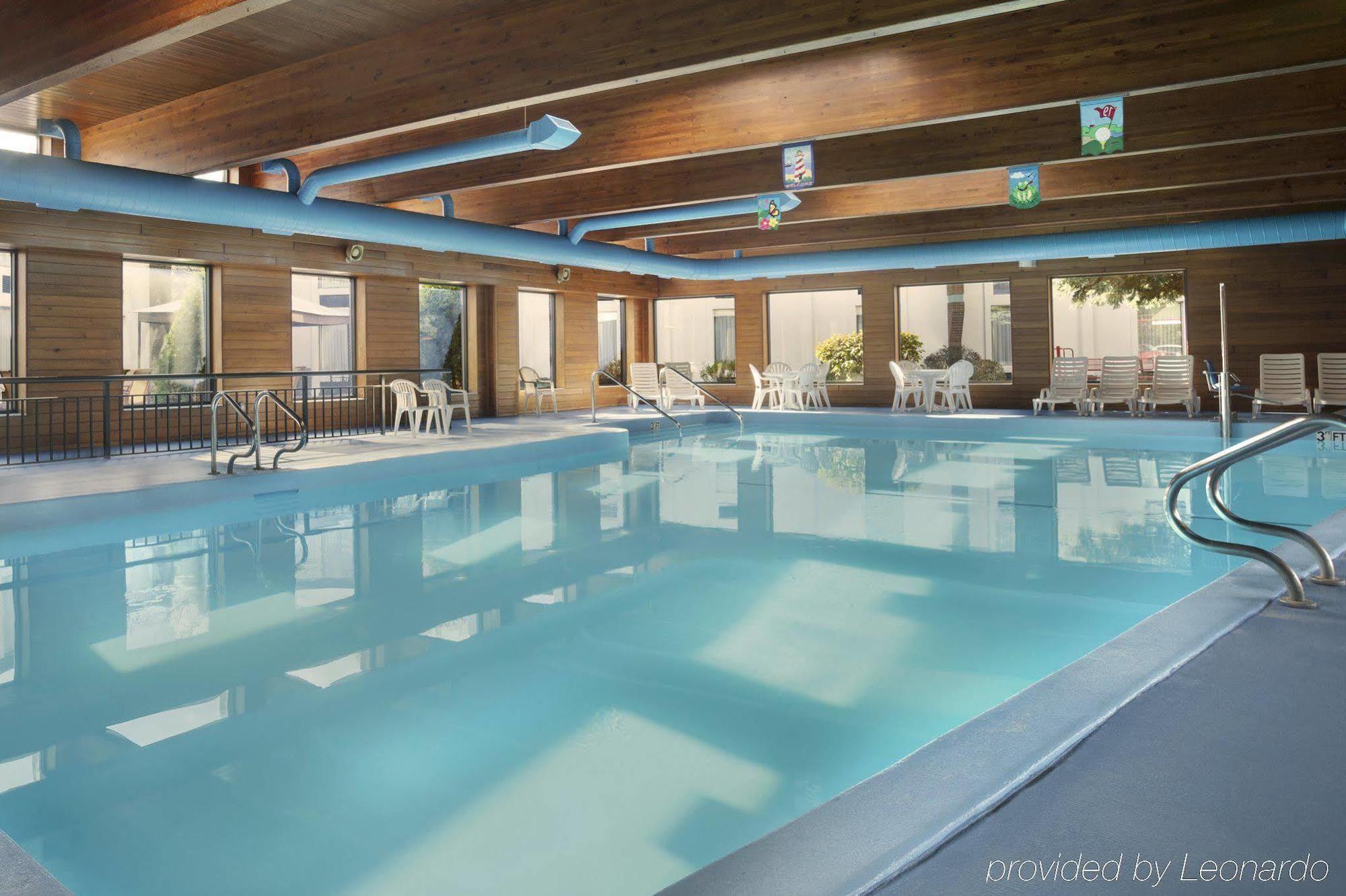 Days Inn & Suites By Wyndham Traverse City Létesítmények fotó